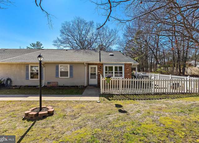 Property at 19 Driftwood Dr #212, Tuckerton, NJ 08087, 2 beds, 1 bath