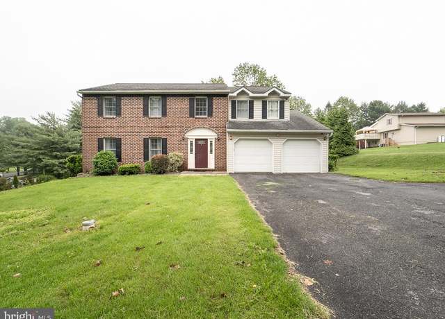 Property at 311 Mountain Ave, Robesonia, PA 19551, 4 beds, 3 baths
