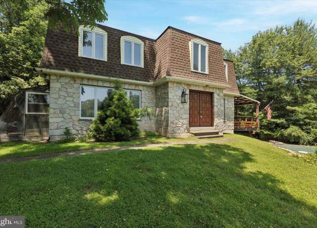 Property at 980 Creek Rd, Downingtown, PA 19335, 4 beds, 3.5 baths