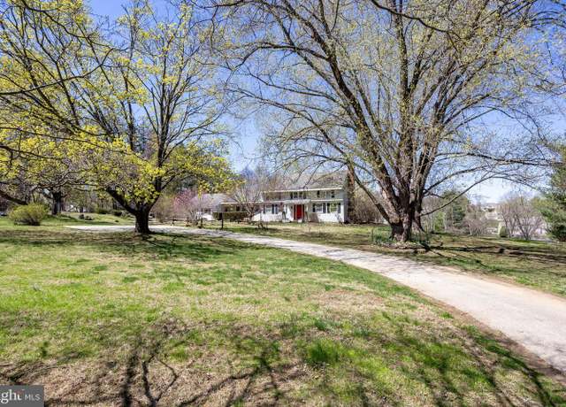Property at 603 S Westbourne Rd, West Chester, PA 19382, 4 beds, 2.5 baths