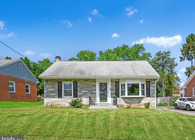 Property at 1253 Wabank Rd, Lancaster, PA 17603, 4 beds, 1.5 baths