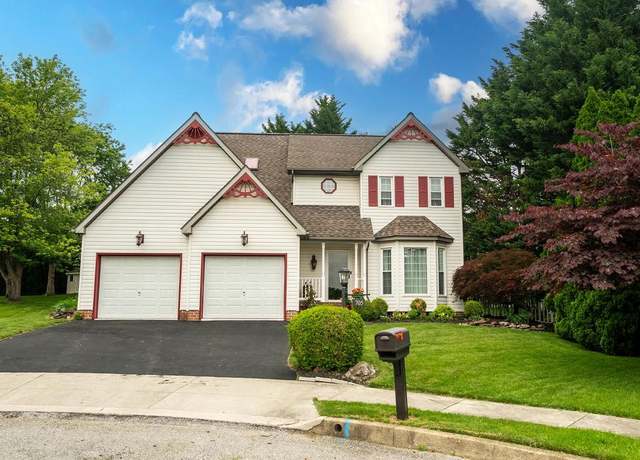 Property at 705 Hemlock Ct, Hanover, PA 17331, 3 beds, 2.5 baths