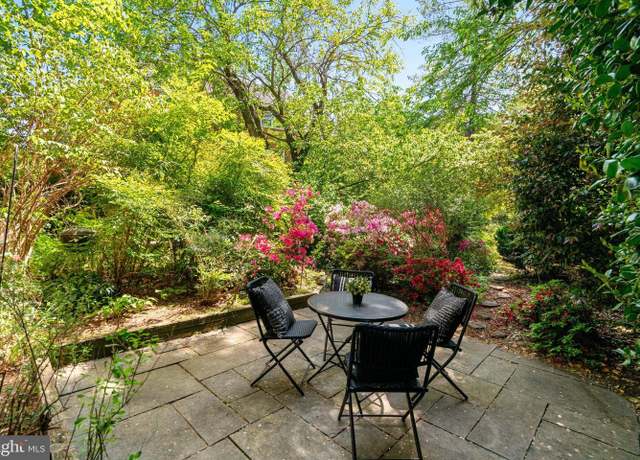 Property at 3736 Gunston Rd, Alexandria, VA 22302, 2 beds, 1 bath
