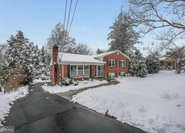 Property at 1436 Layman St, Mclean, VA 22101, 5 beds, 3 baths