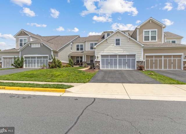 Property at 23554 Christina Ridge Sq, Ashburn, VA 20148, 4 beds, 3.5 baths