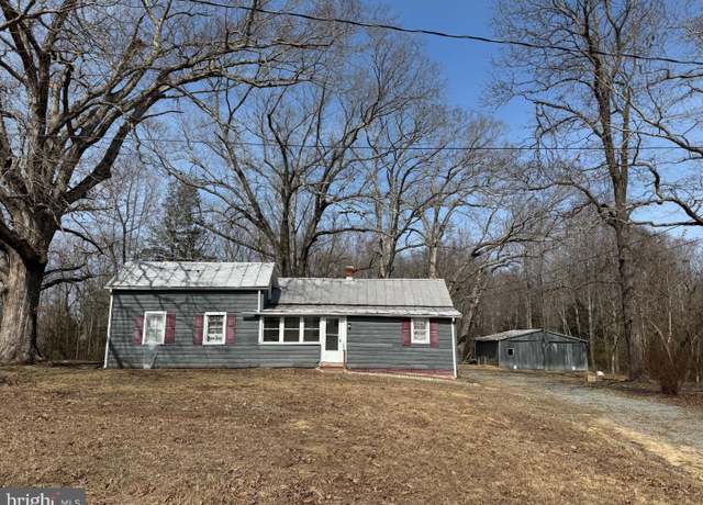 Property at 1596 Hampton Hall Rd, Callao, VA 22435, 2 beds, 1 bath