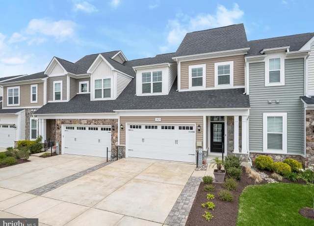 Property at 3029 Woodchuck Way, Odenton, MD 21113, 2 beds, 2.5 baths