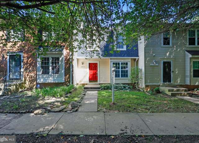 Property at 12803 Climbing Ivy Dr, Germantown, MD 20874, 4 beds, 3 baths
