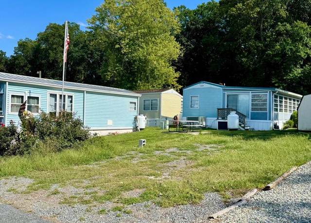 Property at 289 Woodhaven Ct, Berlin, MD 21811