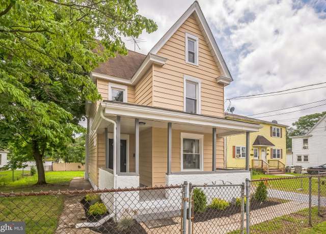 Property at 46 Roosevelt St S, Paulsboro, NJ 08066