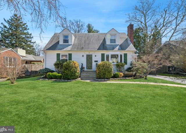 Property at 69 Erdman Ave, Princeton, NJ 08540, 4 beds, 3 baths