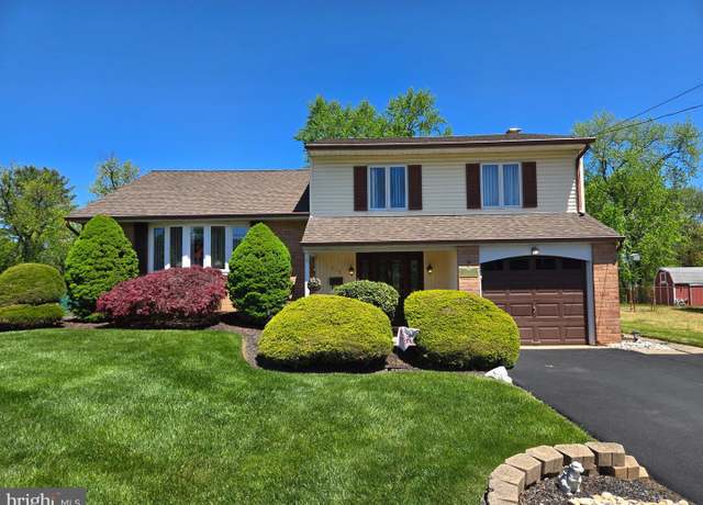 Property at 315 Waverly Rd, Southampton, PA 18966, 3 beds, 2.5 baths