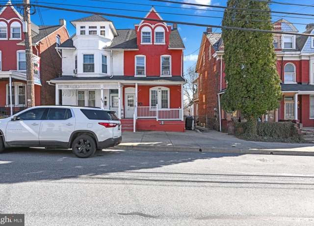 Property at 556 Union St, Columbia, PA 17512, 4 beds, 1.5 baths