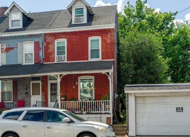 Property at 930 N Lime St, Lancaster, PA 17602, 4 beds, 1 bath