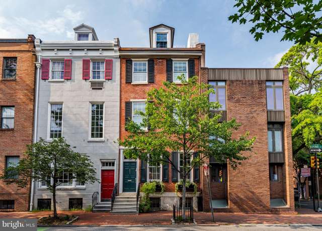 Property at 501 Pine St, Philadelphia, PA 19106, 4 beds, 4.5 baths