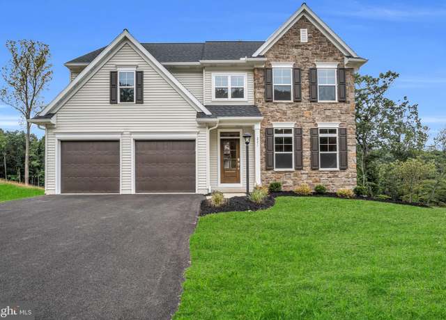 Property at 221 Rockville Blvd, Marysville, PA 17053, 4 beds, 2.5 baths