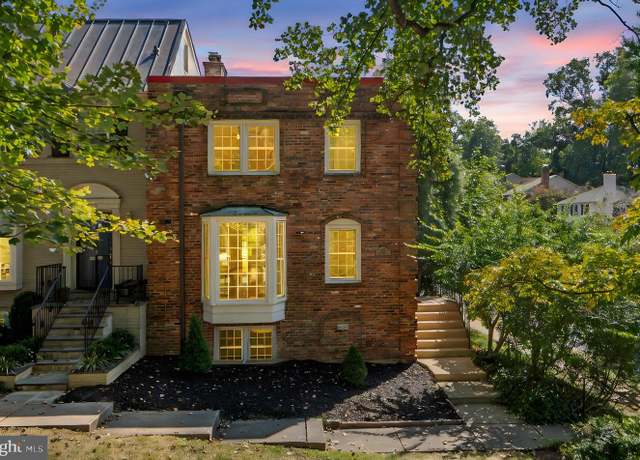 Property at 6805 Baron Rd, Mclean, VA 22101, 4 beds, 3.5 baths