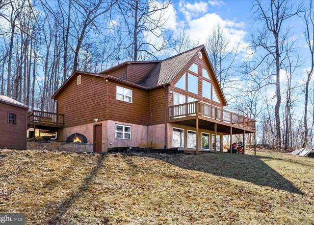 Property at 586 Tulip Poplar Dr, Linden, VA 22642, 5 beds, 3 baths