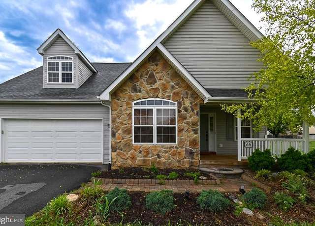 Property at 65 Binns Ct, Martinsburg, WV 25405, 4 beds, 2 baths