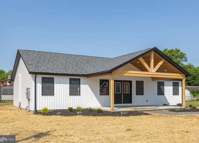 Property at 18 Holly St, Fort Ashby, WV 26719, 3 beds, 2 baths