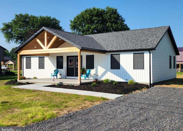 Property at 18 Holly St, Fort Ashby, WV 26719, 3 beds, 2 baths