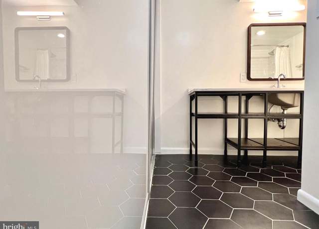 Property at 520 N St SW Unit S514, Washington, DC 20024, 1 bath