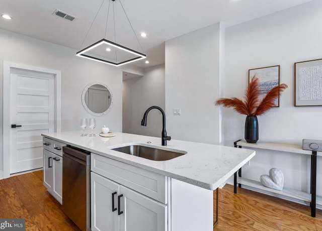Property at 1118 Neal St NE #2, Washington, DC 20002, 4 beds, 3.5 baths