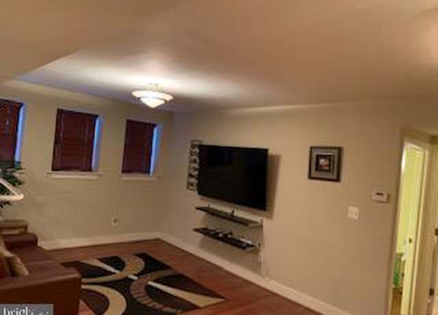 Property at 2656 15th St NW Unit C4, Washington, DC 20009, 1 bed, 1 bath