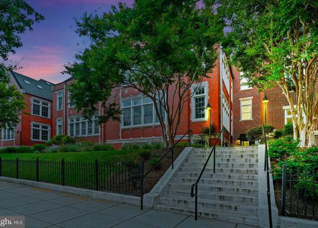 Property at 440 12th St NE #8, Washington, DC 20002, 2 beds, 2 baths
