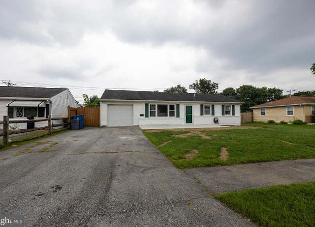Property at 907 Greentree Rd, Newark, DE 19713, 3 beds, 1 bath