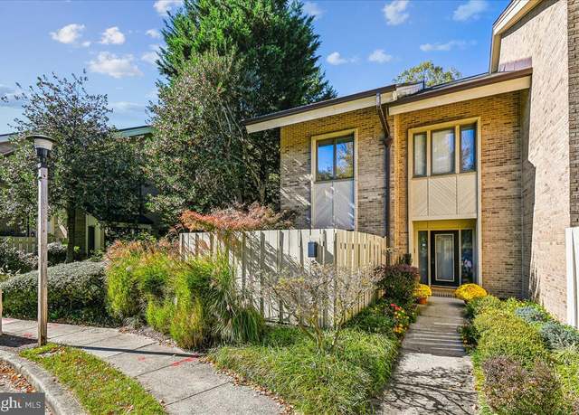 Property at 5708 Visitation Way, Baltimore, MD 21210, 4 beds, 4.5 baths