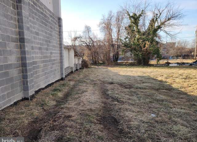Property at 1515 W Lexington St, Baltimore, MD 21223