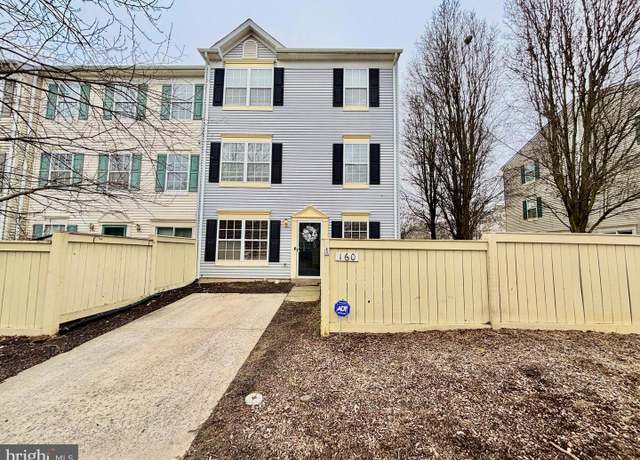 Property at 160 Heathfield Dr, Frederick, MD 21702, 3 beds, 2.5 baths