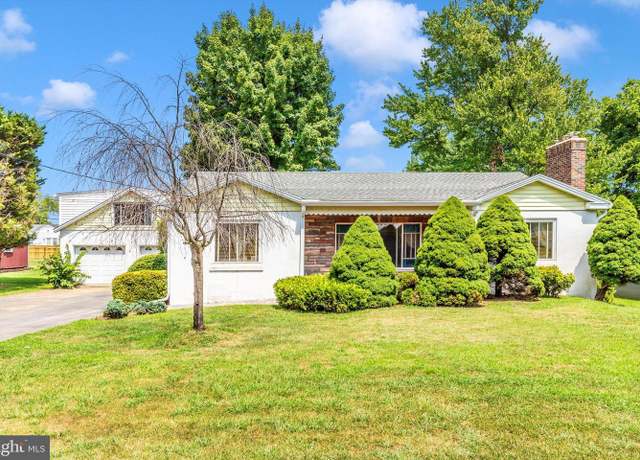 Property at 16846 Virginia Ave, Williamsport, MD 21795, 3 beds, 2 baths