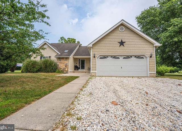 Property at 1 Goldenrod Ct, Cape May, NJ 08204, 3 beds, 2 baths