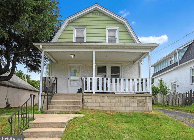 Property at 521 Blythe Ave, Drexel Hill, PA 19026, 3 beds, 1 bath