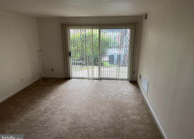 Property at 922 W Montgomery Ave Unit C-1, Ardmore, PA 19003, 2 beds, 1 bath