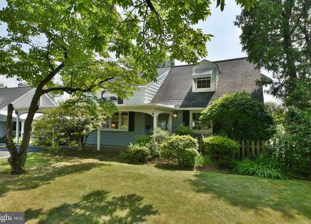 Property at 439 Manor Rd, Hatboro, PA 19040, 4 beds, 2 baths