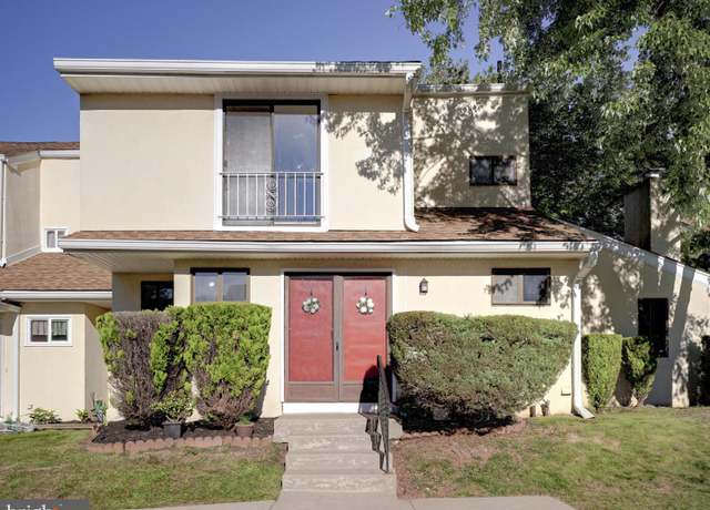 Property at 1401 Oak Cir, Lansdale, PA 19446, 3 beds, 2.5 baths