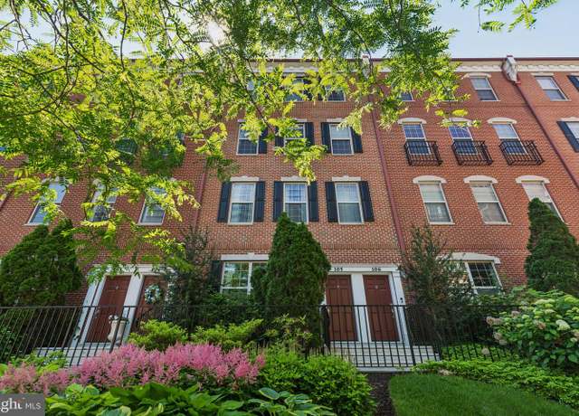 Property at 105 Commodore Ct, Philadelphia, PA 19146, 3 beds, 2.5 baths