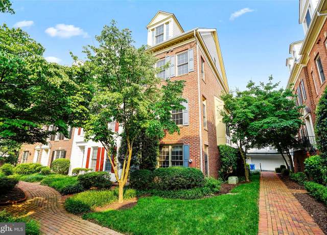 Property at 8837 Ashgrove House Ln, Vienna, VA 22182, 3 beds, 3.5 baths