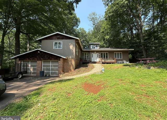 Property at 2416 Youngs Dr, Haymarket, VA 20169, 5 beds, 4 baths