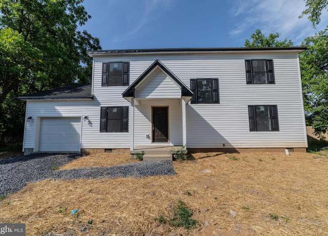 Property at 702 Boston St, Martinsburg, WV 25401, 3 beds, 3.5 baths