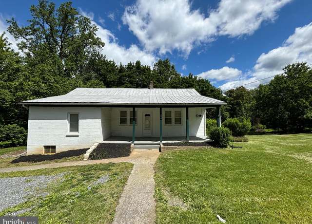 Property at 808 Chestnut Hill Rd, Harpers Ferry, WV 25425, 3 beds, 1 bath