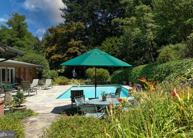 Property at 6009 Lake Manor Dr, Baltimore, MD 21210, 3 beds, 4.5 baths