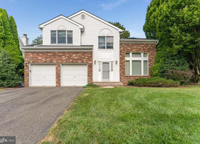 Property at 12 Bellaire Dr, Princeton, NJ 08540, 3 beds, 2.5 baths