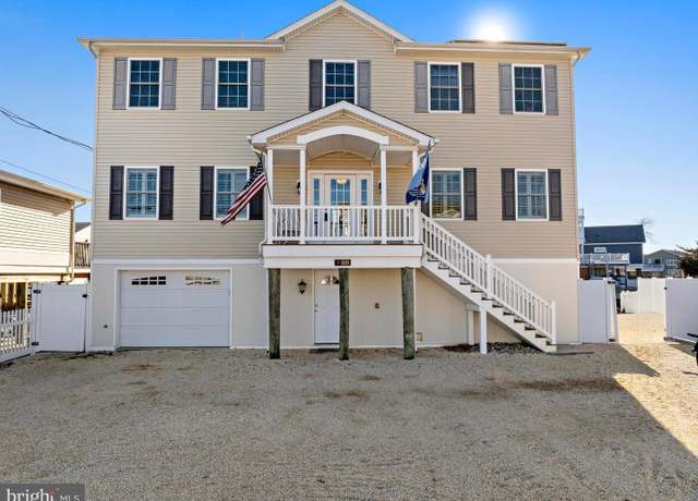 Property at 88 Glenn Dr, Manahawkin, NJ 08050, 4 beds, 3 baths