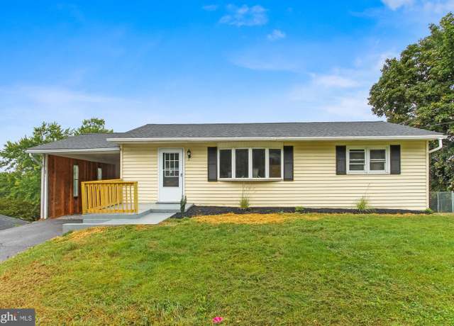 Property at 8975 Tomstown Rd, Waynesboro, PA 17268, 3 beds, 1 bath
