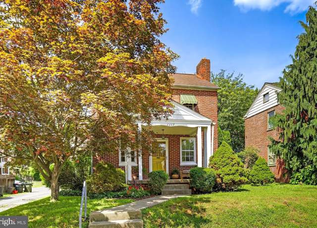 Property at 1117 W Ross St, Lancaster, PA 17603, 2 beds, 1 bath