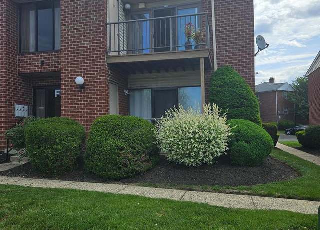 Property at 2089 Welsh Rd Unit F2, Philadelphia, PA 19115, 2 beds, 2 baths